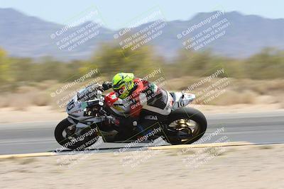 media/Apr-20-2025-CVMA (Sun) [[39090e8767]]/Race 9-Formula LW Twins Shootout/